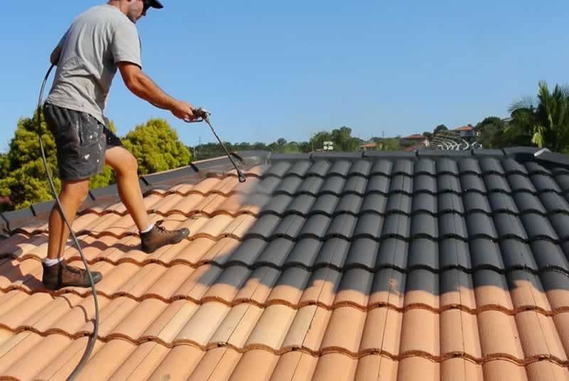 Roof respray in progress